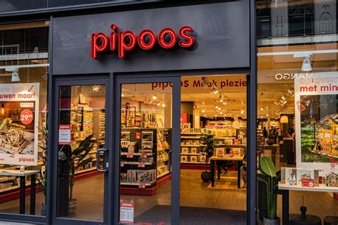 pipoos .